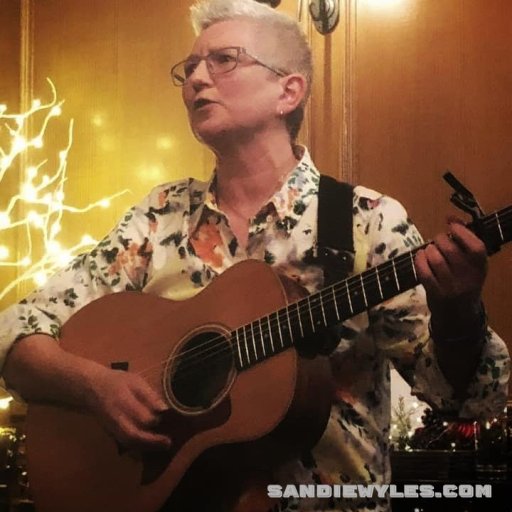 AMBROSE-CLUB-RIDDLES-COURT-